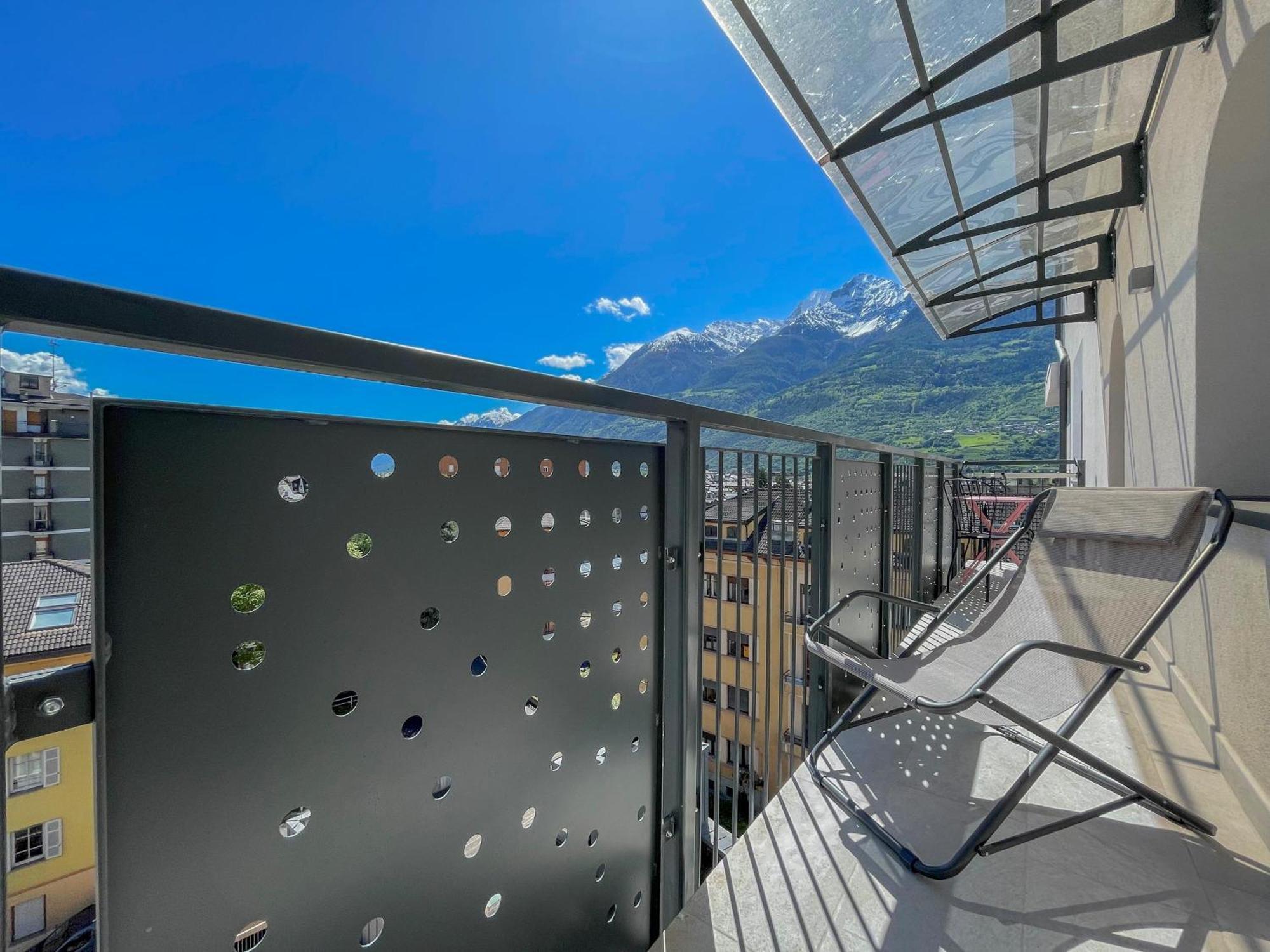 Appartamento L'Atelier Du Temps - Chez Leo Aosta Esterno foto